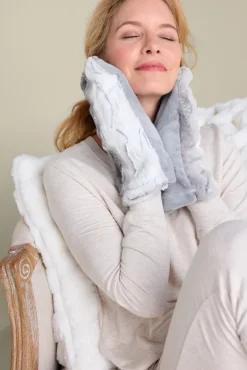 Soft Surroundings Beauty-Lavender Spa Mittens